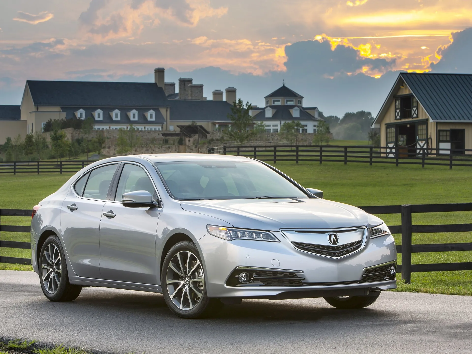 Acura TLX (2015)
