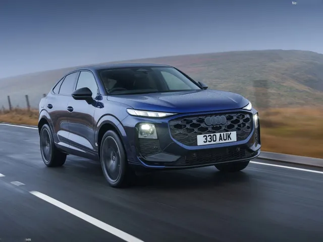 Audi Q3 Sportback e-hybrid [UK] (2026)