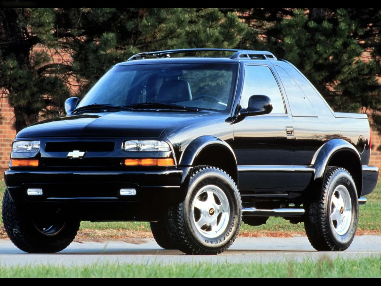 Chevrolet ZR2 Shark Concept (1999)