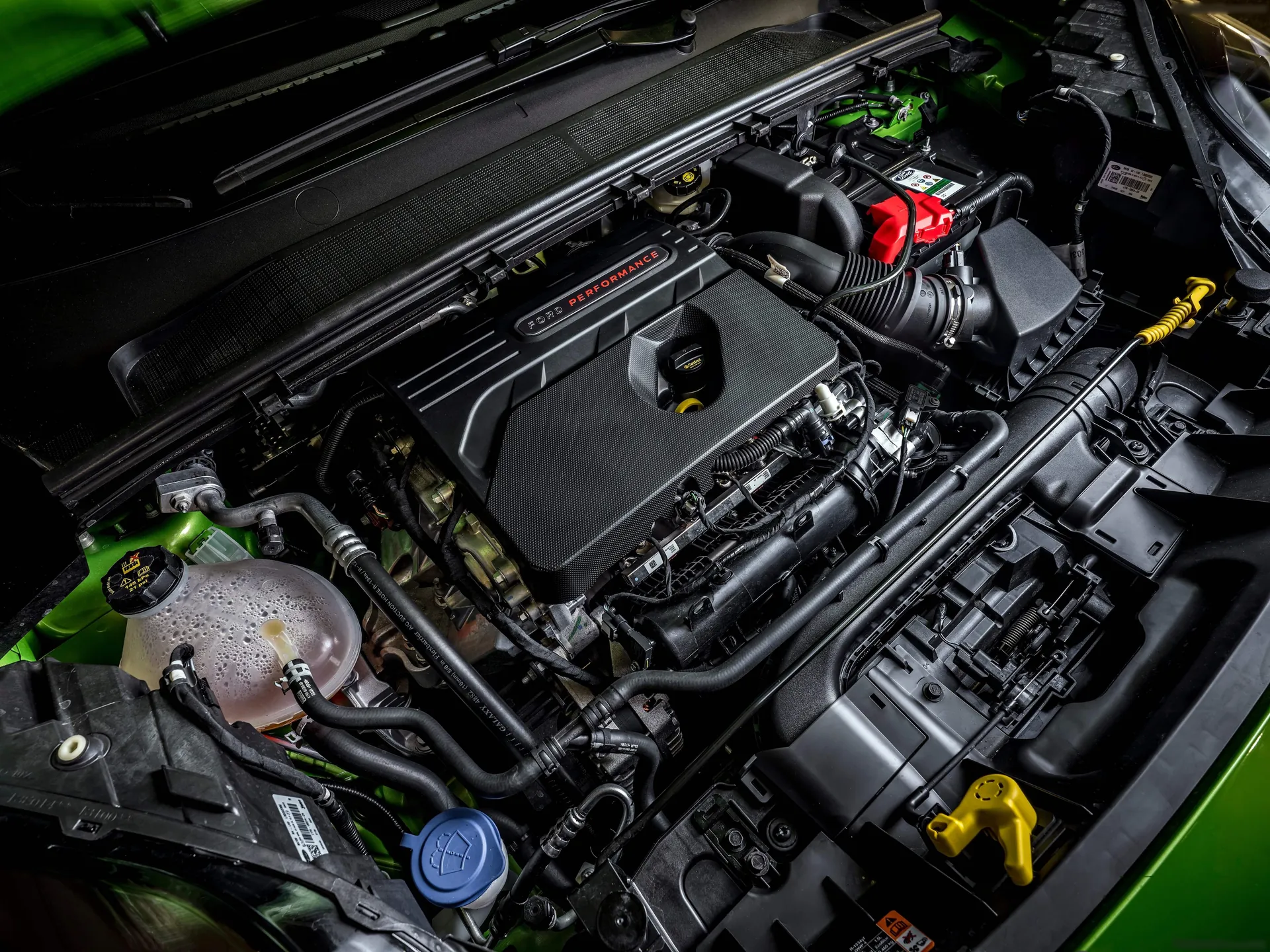 Ford Puma ST (2021) – motorový prostor