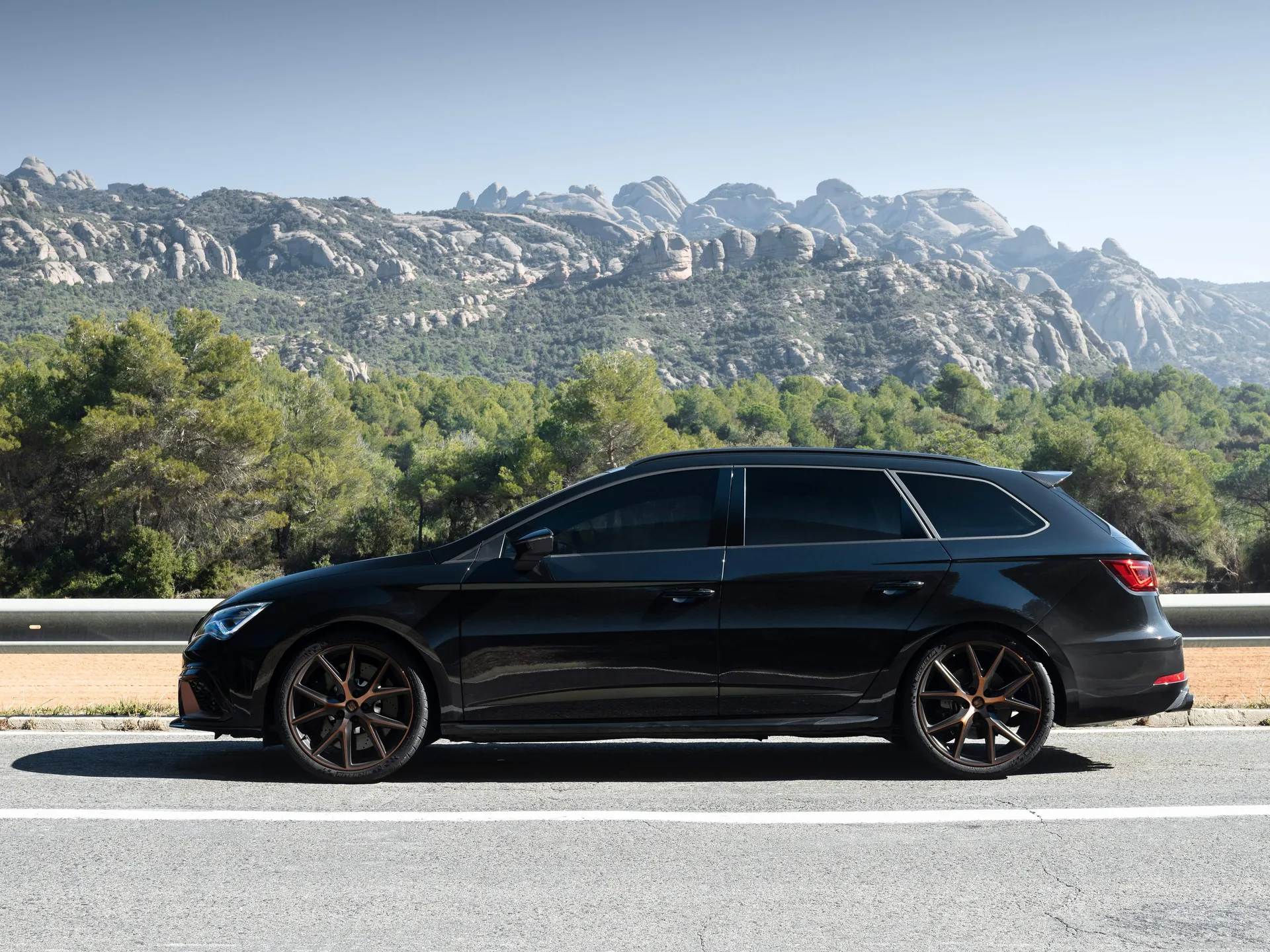 Seat Leon ST Cupra R (2019) – boční profil