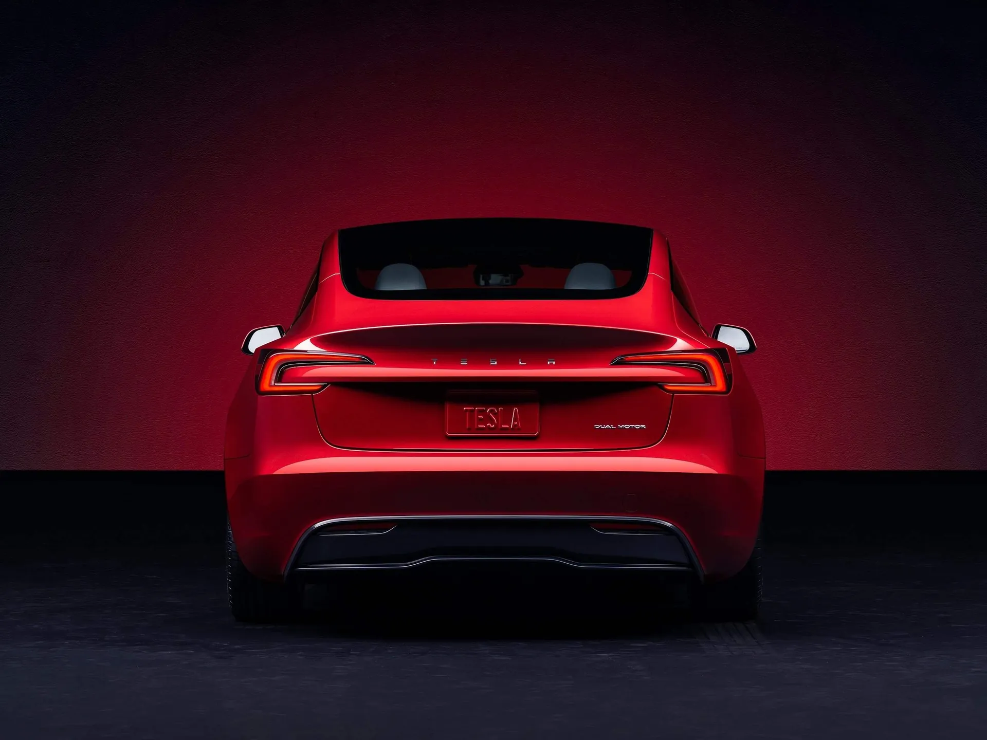 Tesla Model 3 (2024) – zezadu