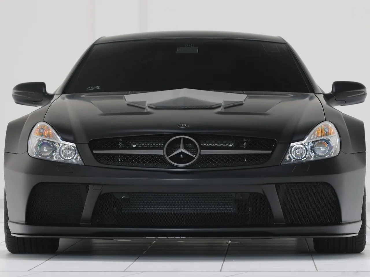 Brabus Mercedes-Benz SL65 AMG Black Series (2010) – zepředu