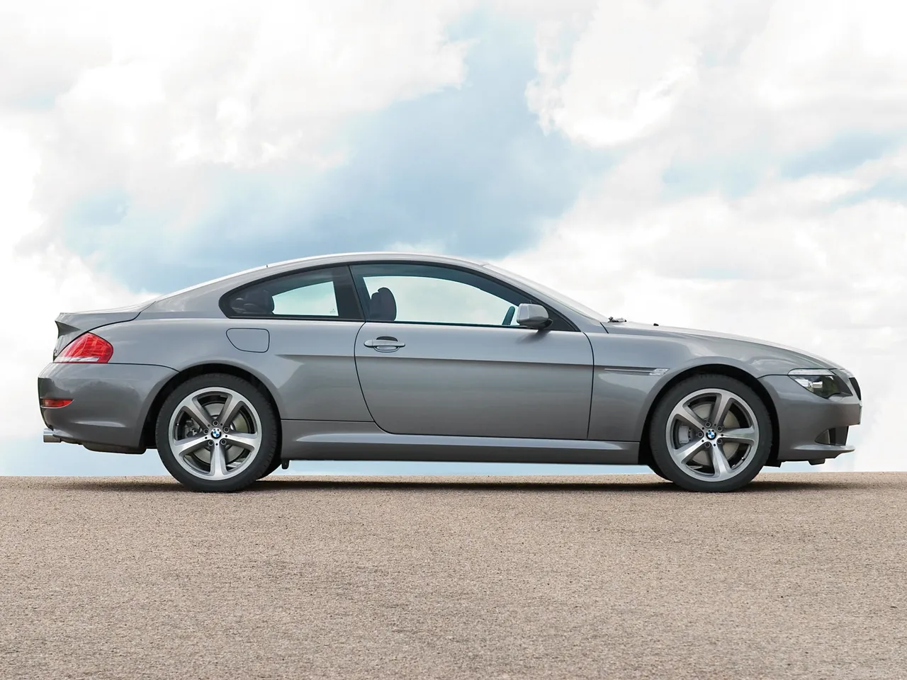 BMW 635d Coupe (2008) – boční profil