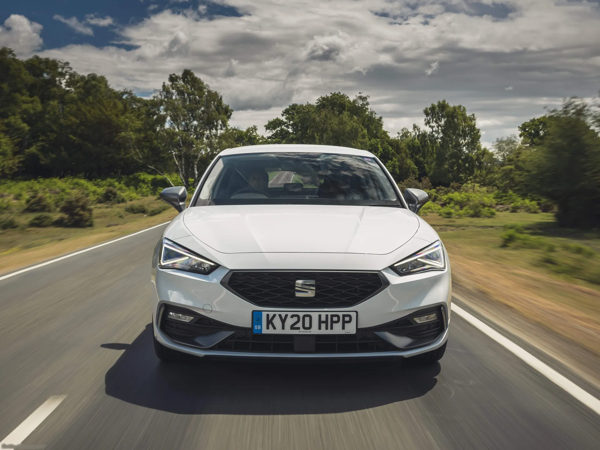 Seat Leon [UK] (2020) – zepředu