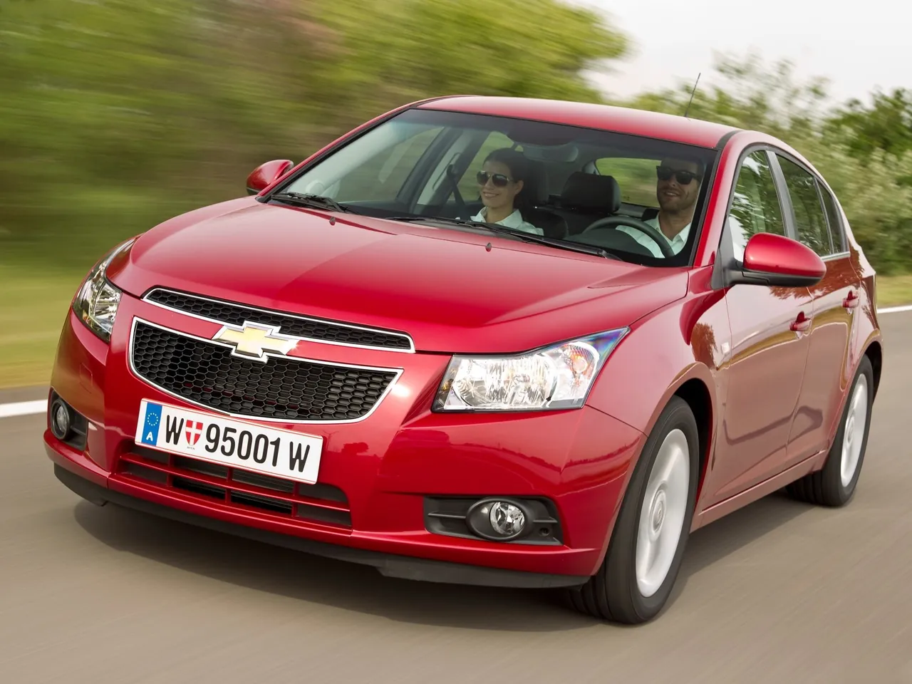 Chevrolet Cruze Hatchback (2012)