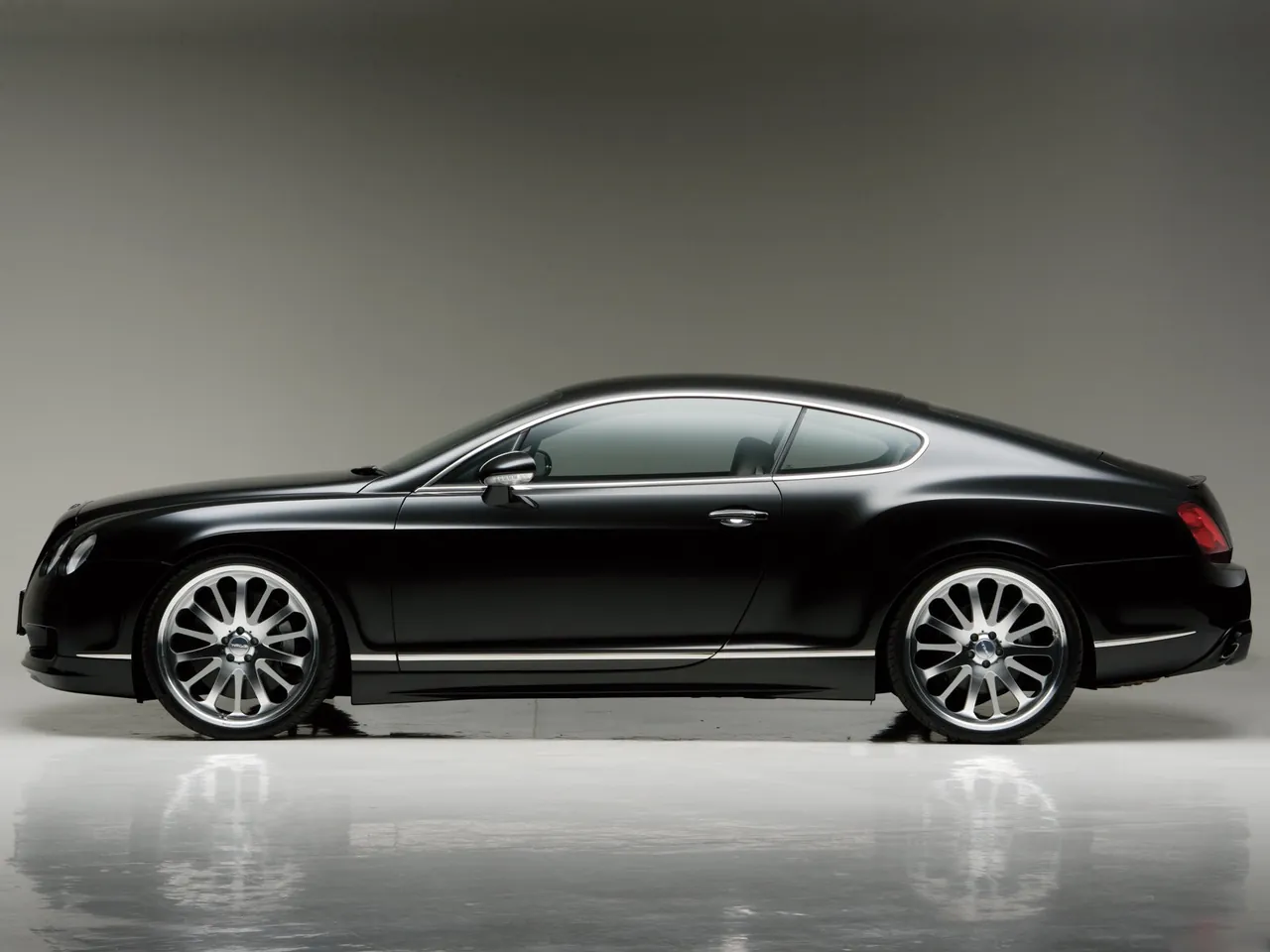Wald Bentley Continental GT (2006) – boční profil