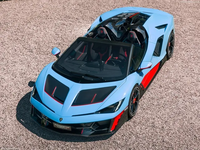Lamborghini Fenomeno Roadster (2027)