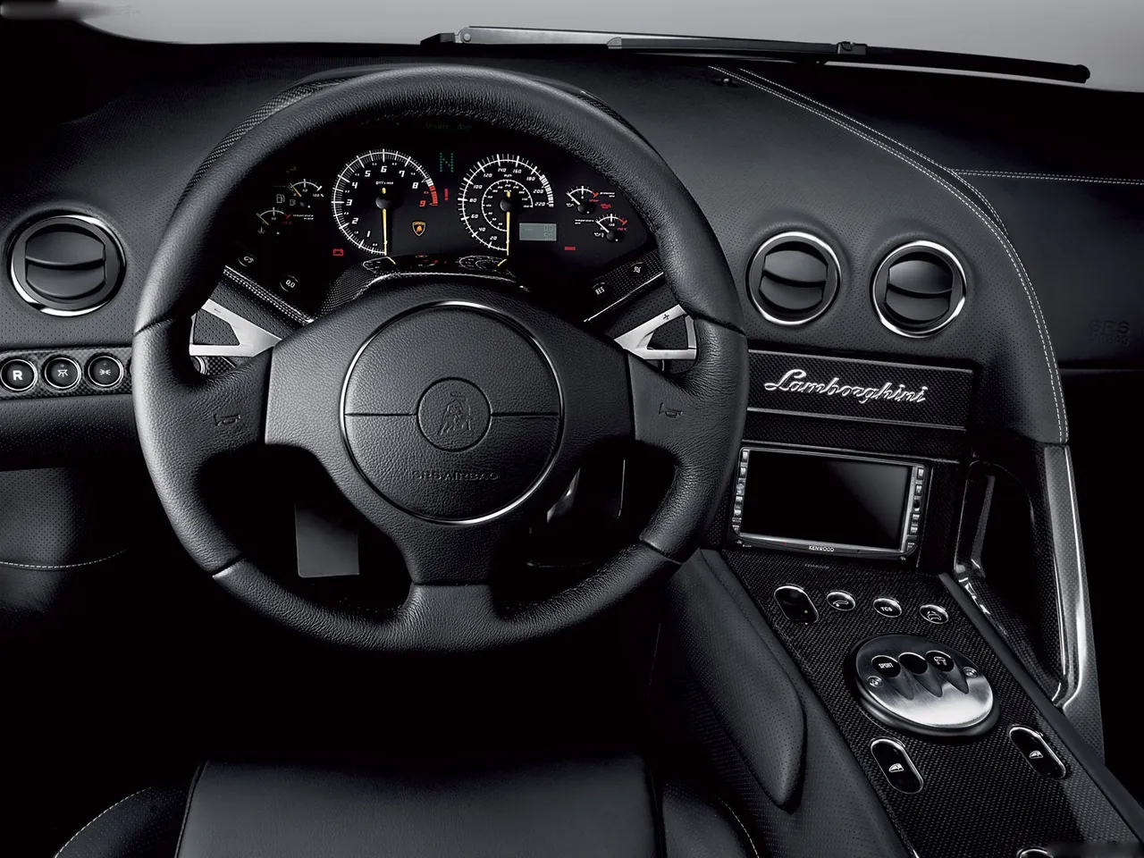 Lamborghini Murcielago LP640 Roadster (2007) – interiér