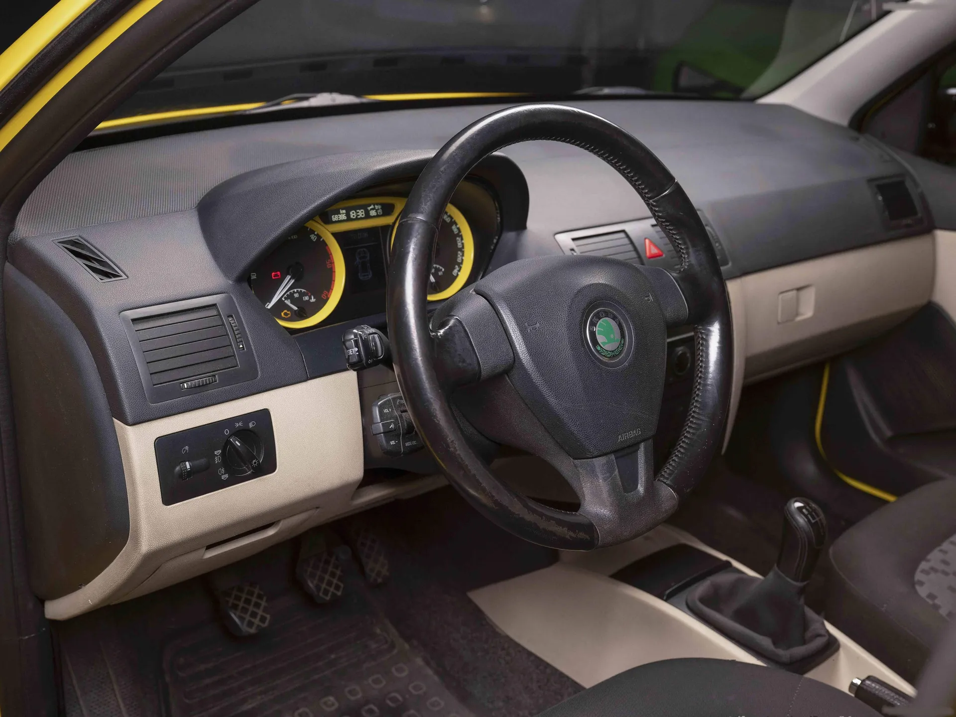 Skoda Fabia Pick-up Concept (2008) – interiér