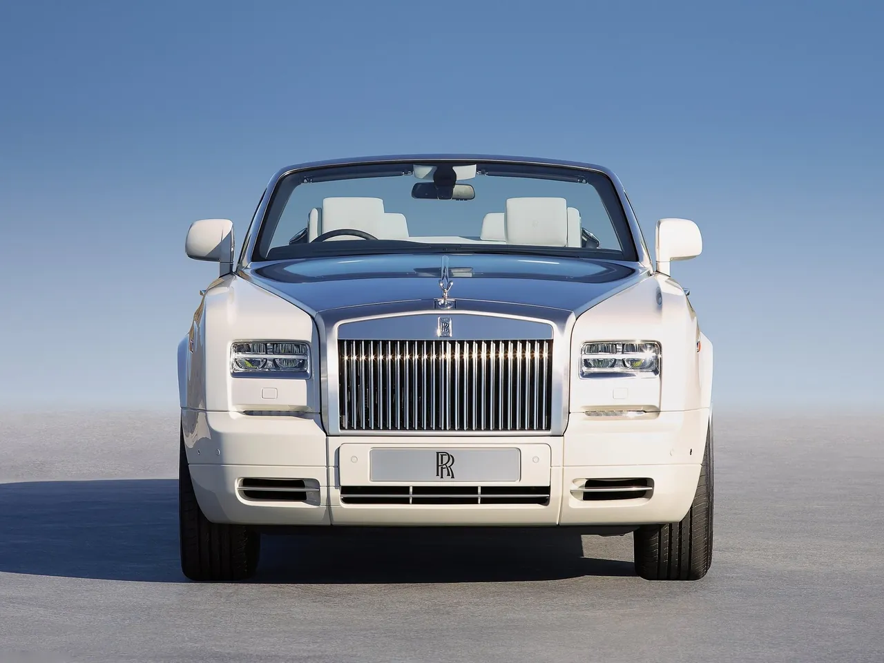 Rolls-Royce Phantom Drophead Coupe (2013) – zepředu