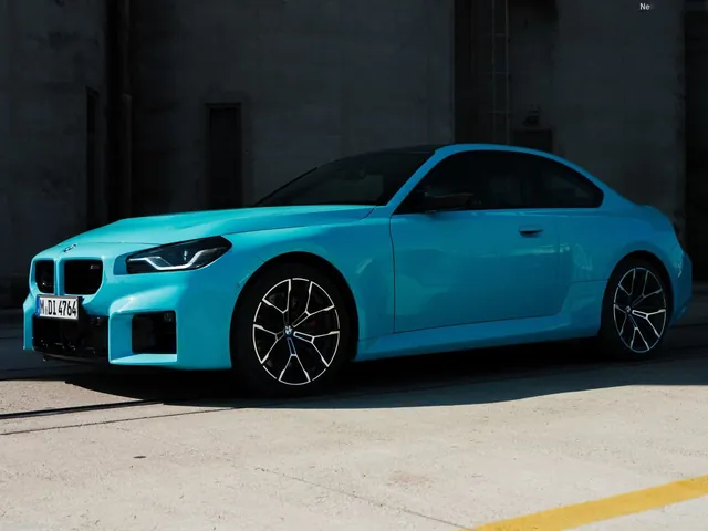 BMW M2 with M xDrive (2027)