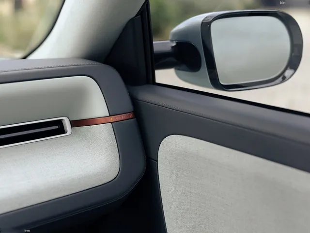 Rivian R3 (2027)