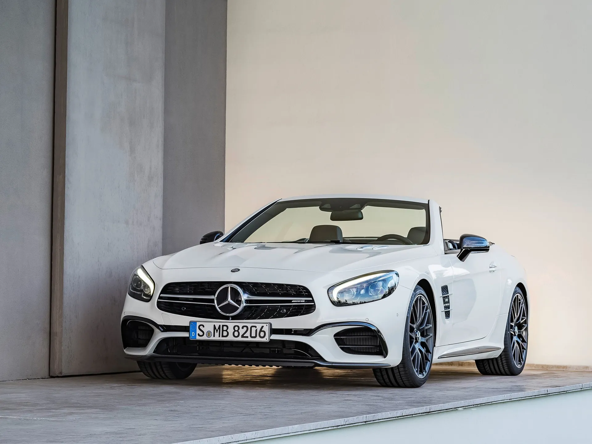 Mercedes-Benz SL63 AMG (2017)