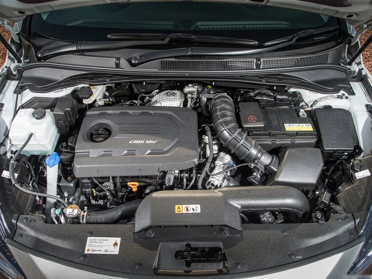 Hyundai i40 Tourer (2015) – motorový prostor