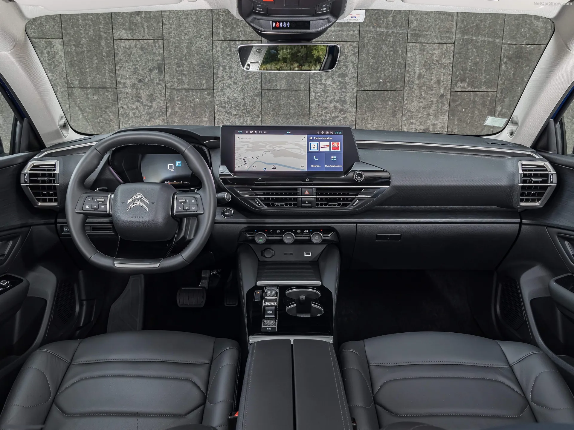 Citroen C5 X (2022) – interiér
