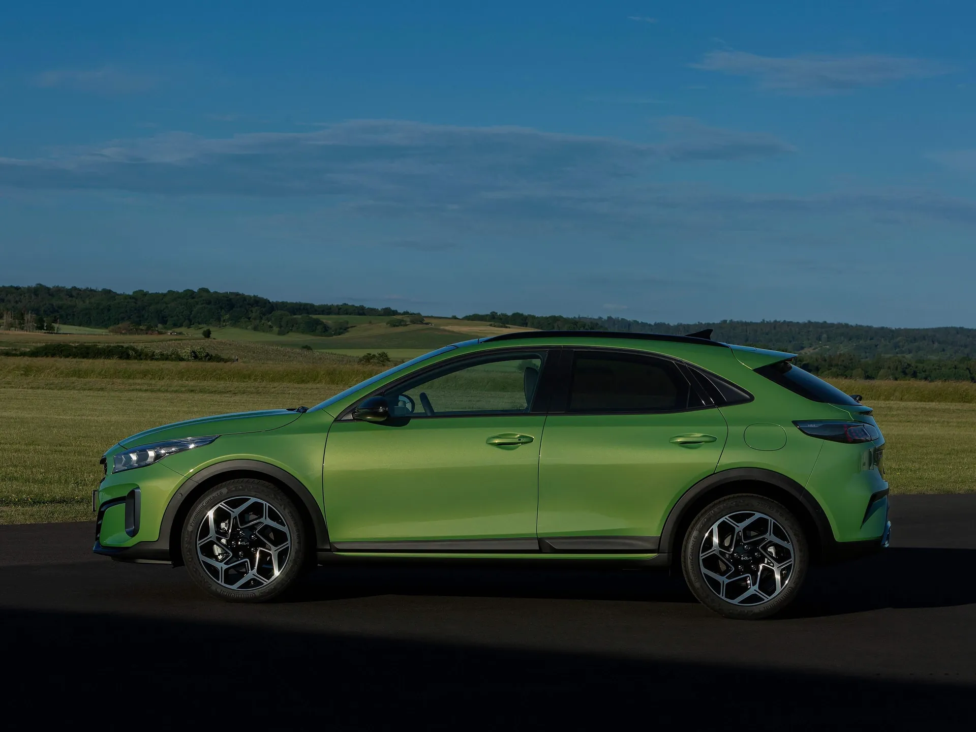 Kia XCeed (2023) – boční profil