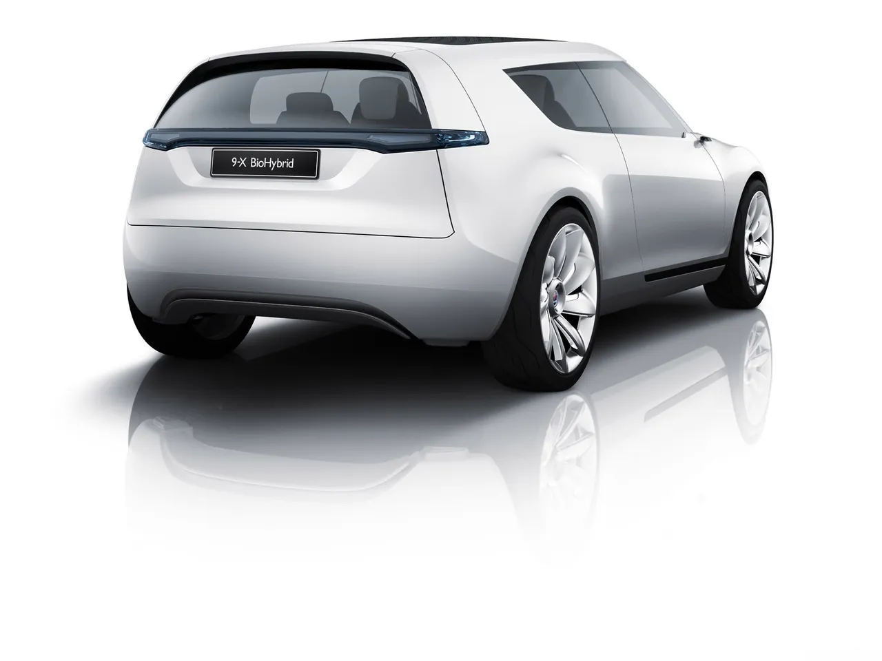 Saab 9-X BioHybrid Concept (2008) – zadní tříčtvrteční pohled
