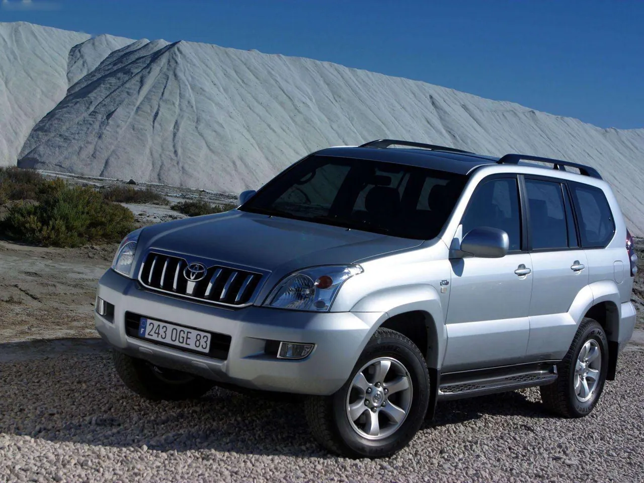 Toyota Land Cruiser 5d (2003)