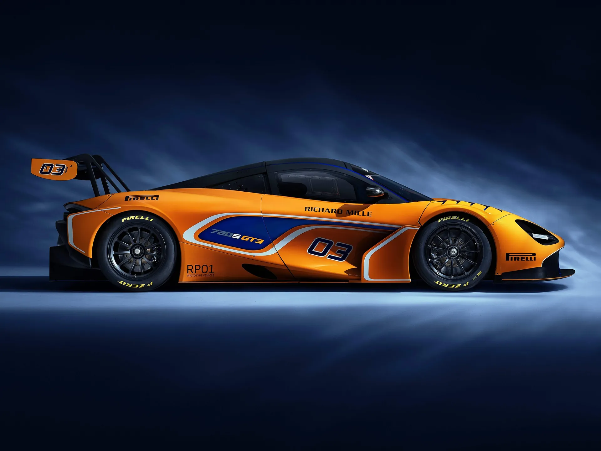 McLaren 720S GT3 (2019) – boční profil