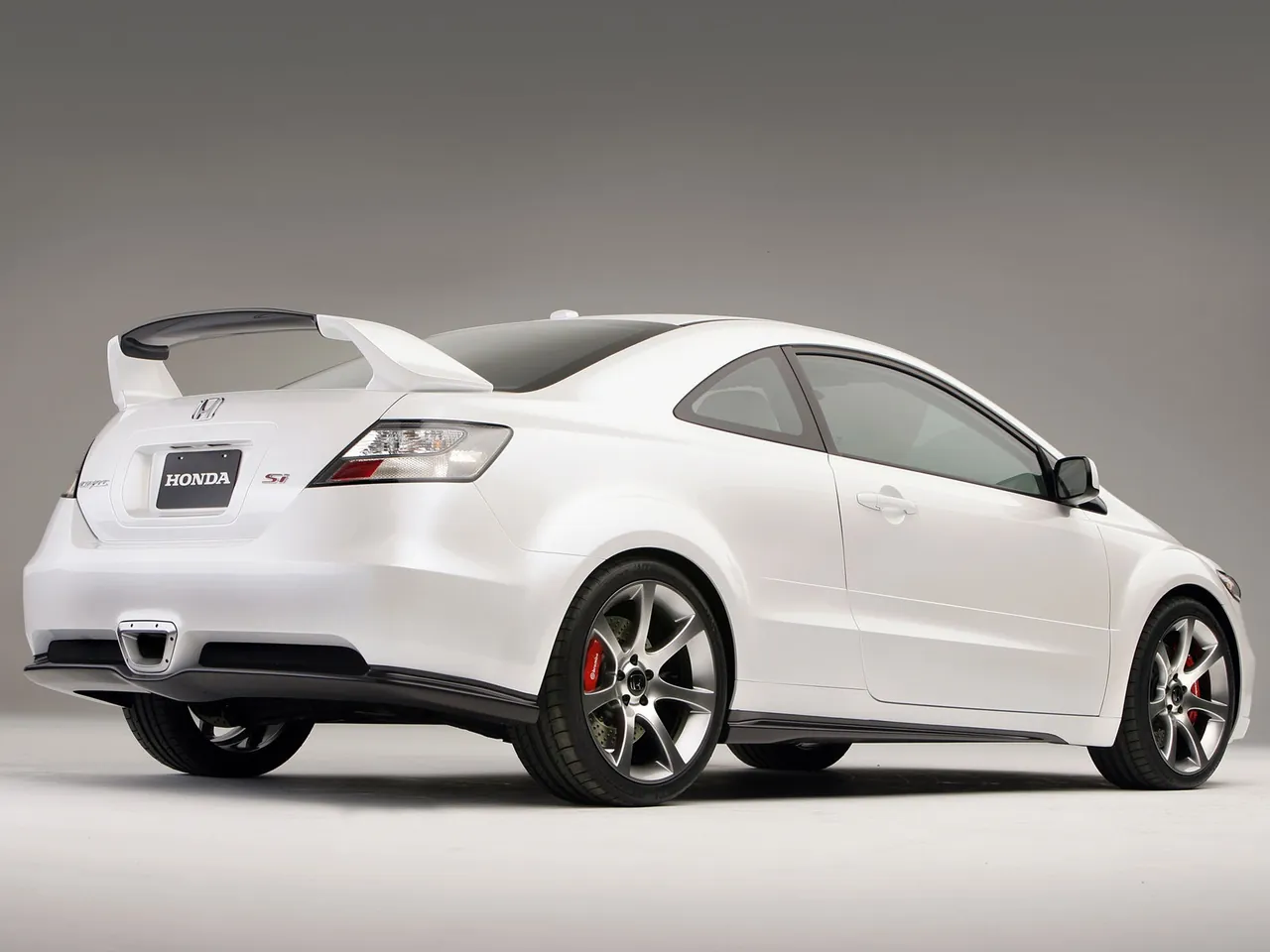Honda Civic Si Sport Concept (2005) – zadní tříčtvrteční pohled