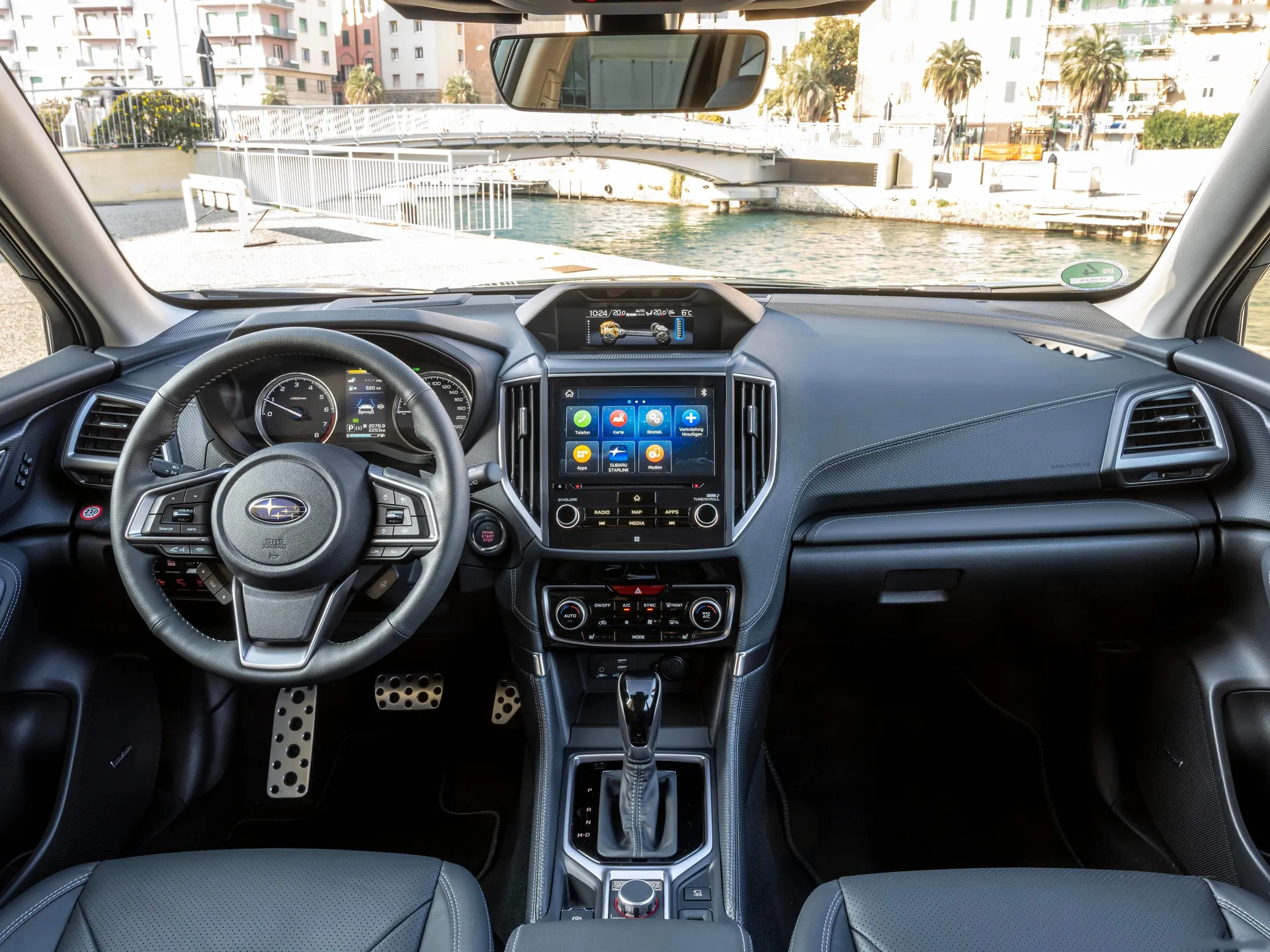 Subaru Forester [EU] (2022) – interiér