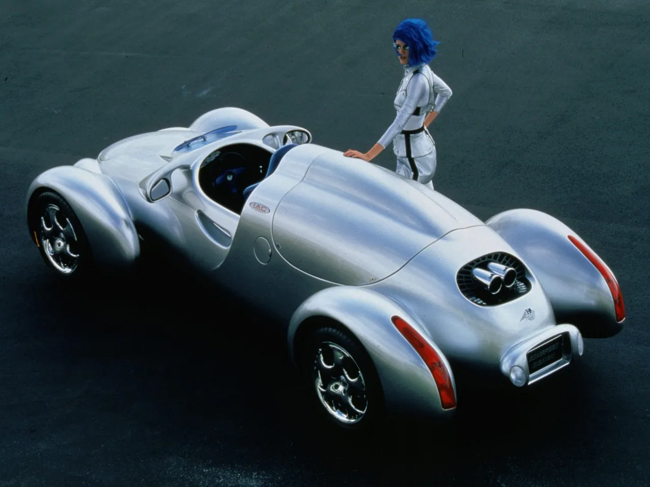 Rinspeed E-Go Rocket Concept (1998) – zadní tříčtvrteční pohled