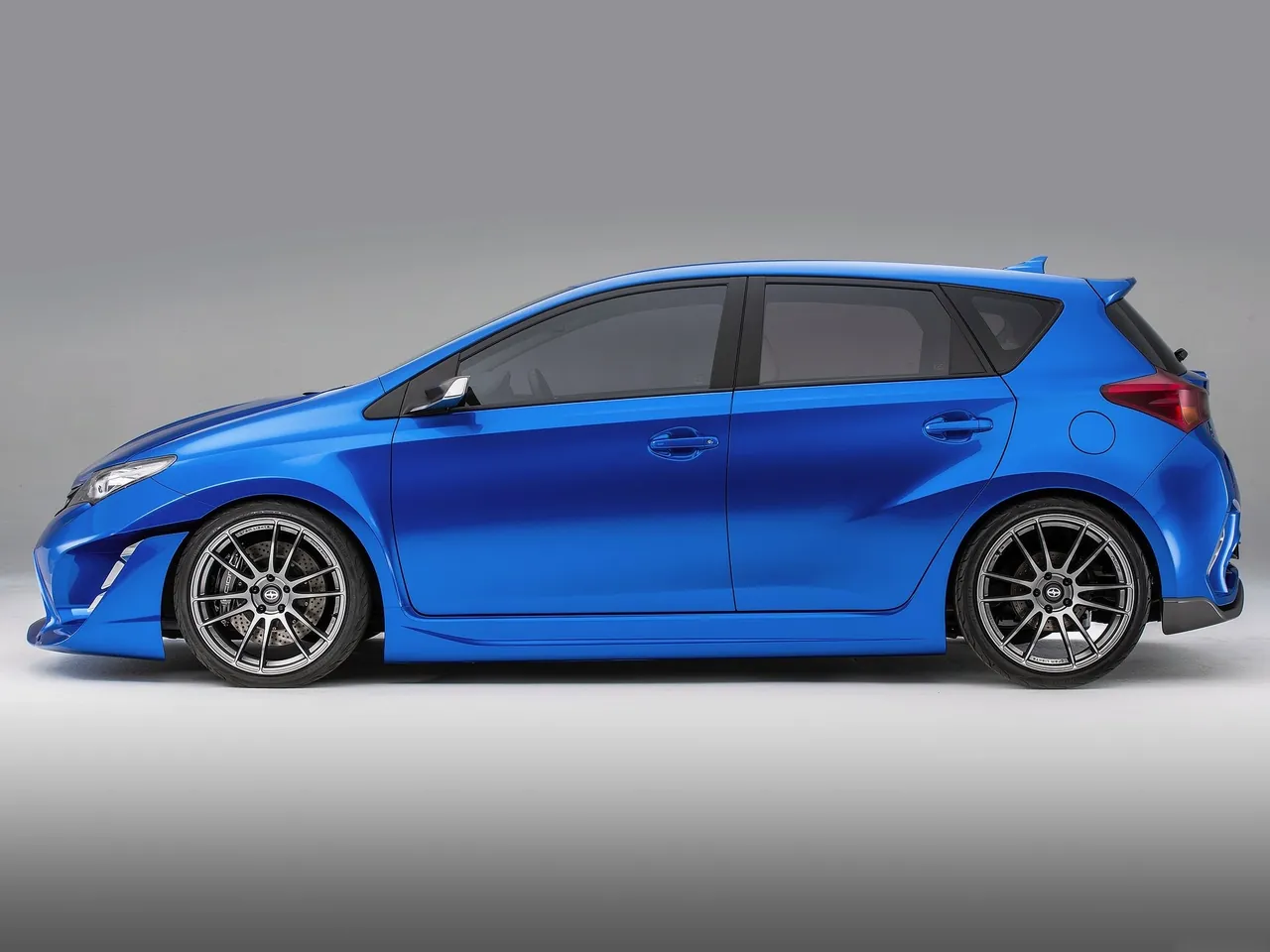 Scion iM Concept (2014) – boční profil
