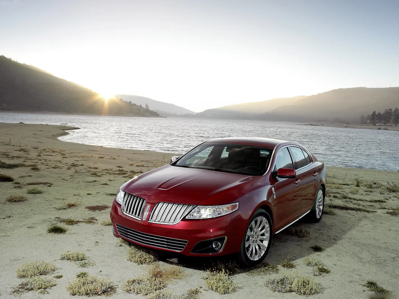 Lincoln MKS (2009)