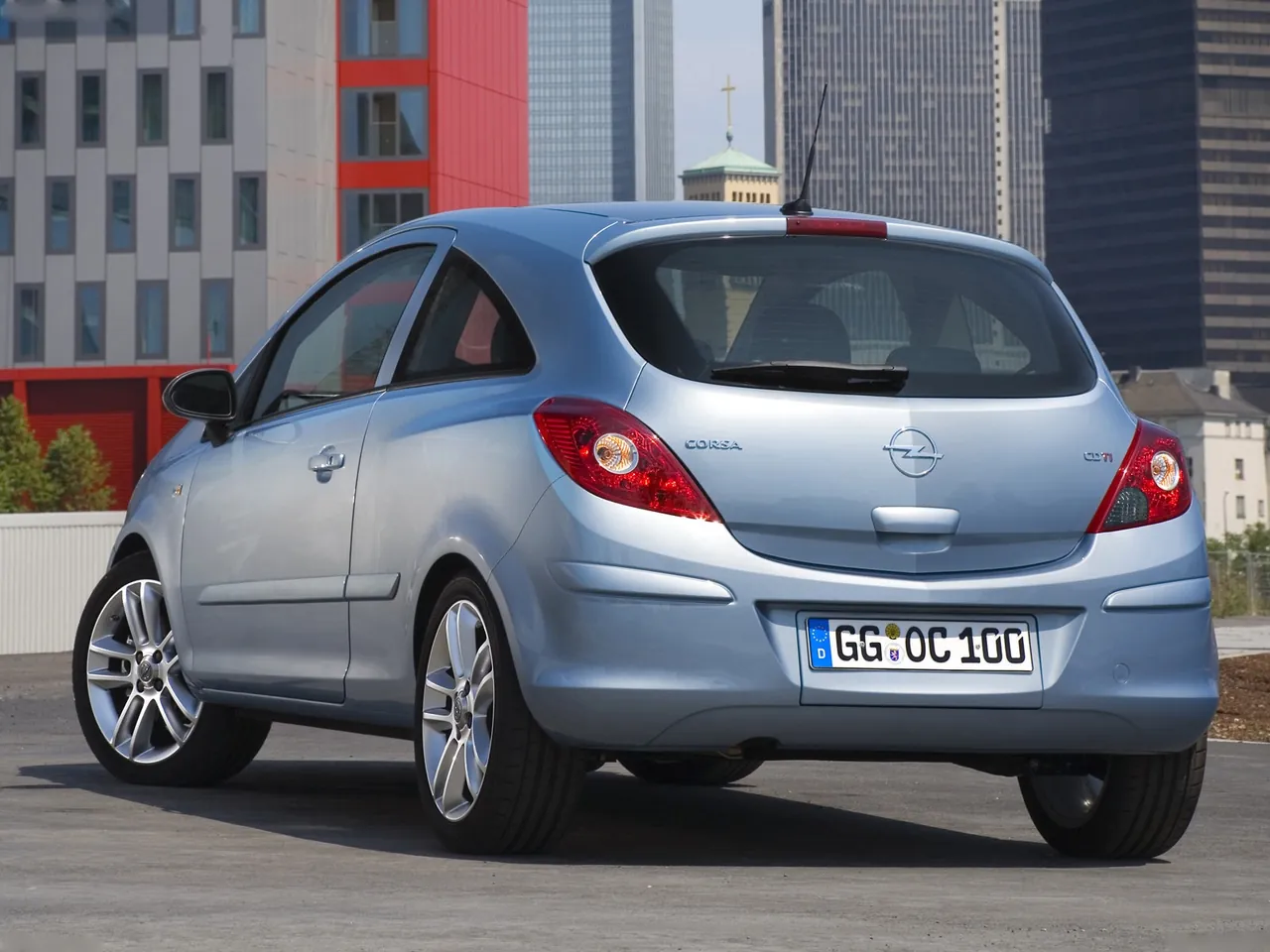 Opel Corsa (2007) – zadní tříčtvrteční pohled