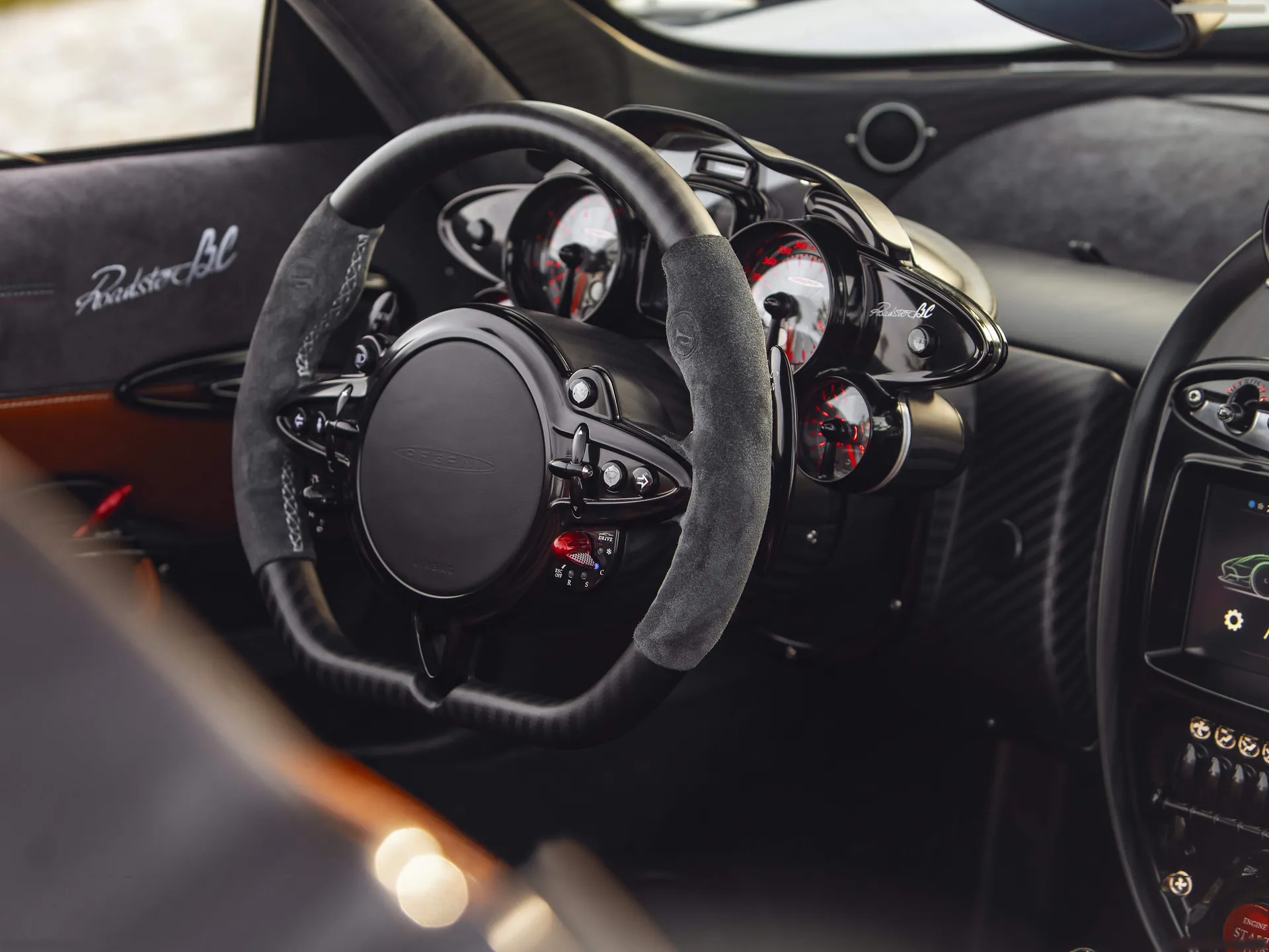 Pagani Huayra Roadster BC (2020) – interiér