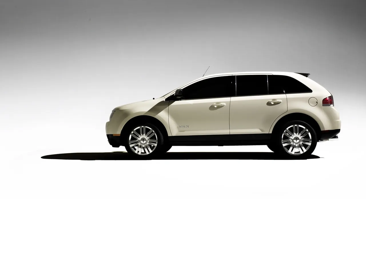 Lincoln MKX (2007) – boční profil