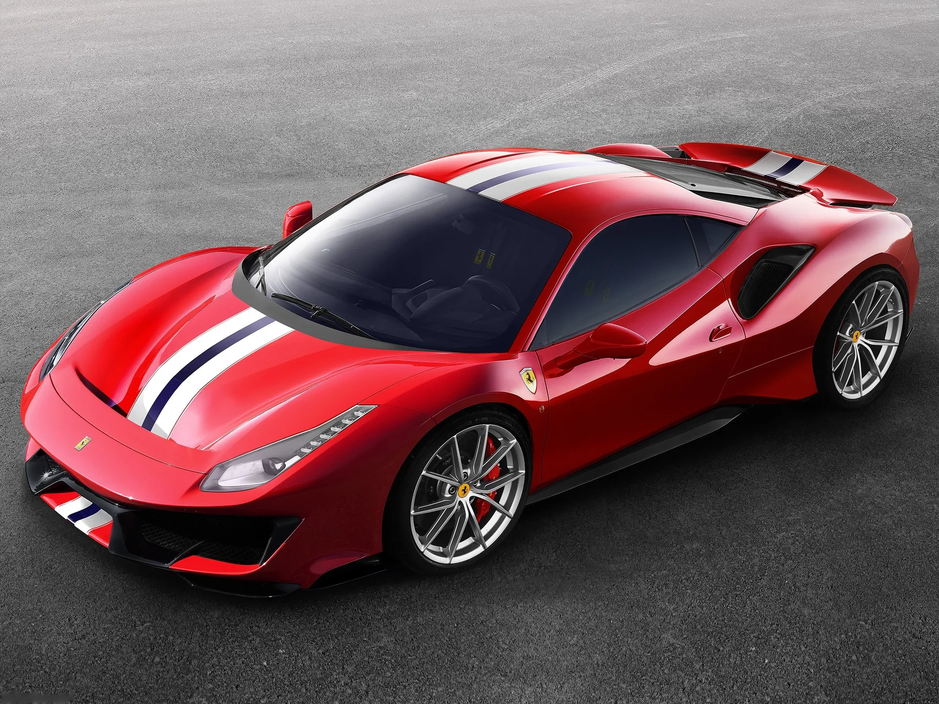 Ferrari 488 Pista (2019)
