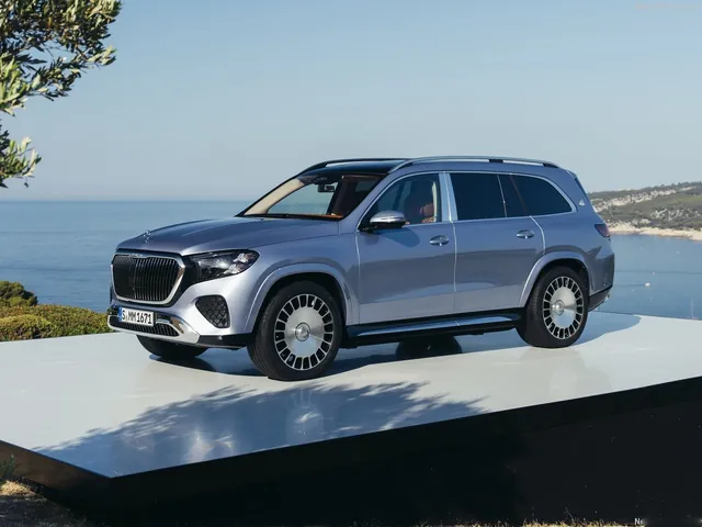 Mercedes-Benz GLS 680 Maybach (2027)