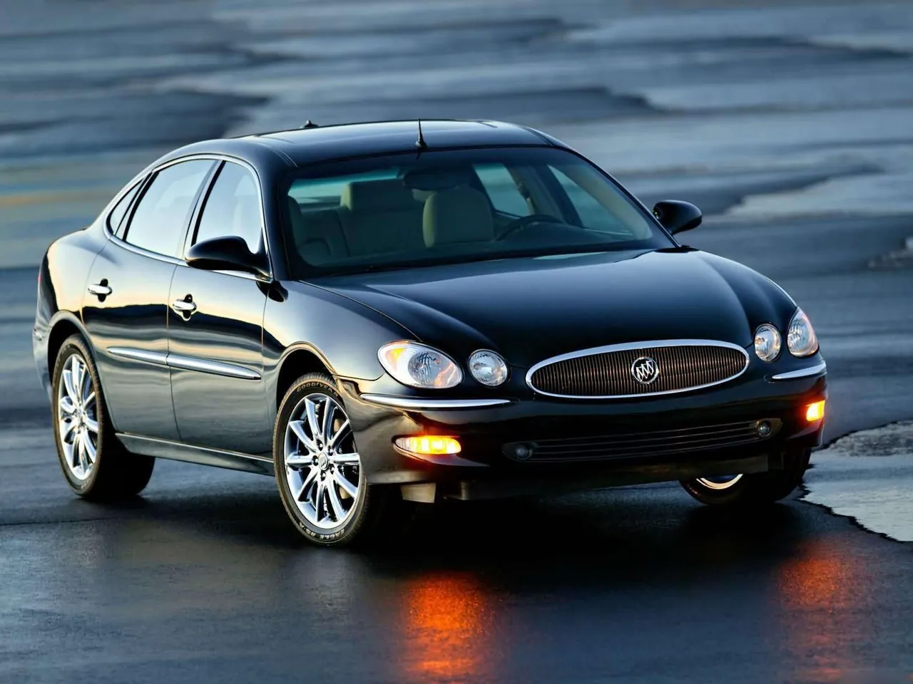 Buick LaCrosse CXS (2005)