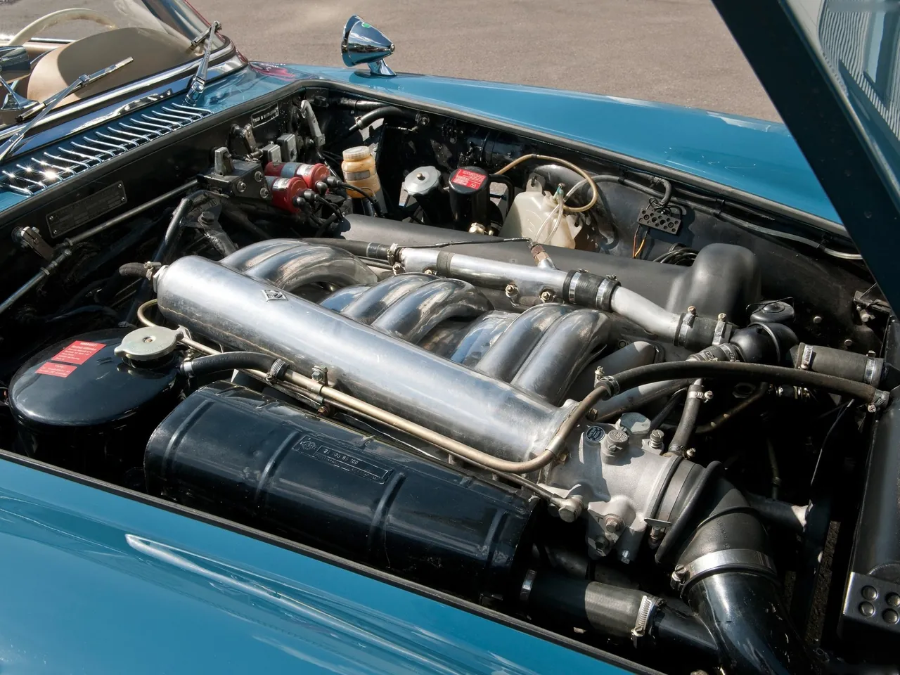 Mercedes-Benz 300 SL (1957) - Engine Bay