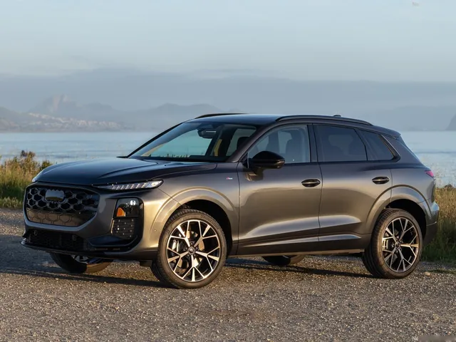 Audi Q3 S line quattro [US] (2026)