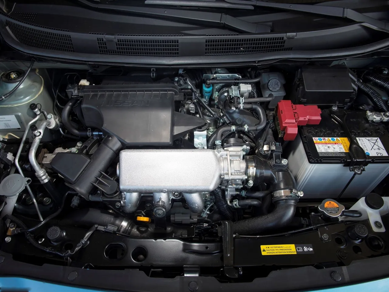 Nissan Micra (2014) – motorový prostor