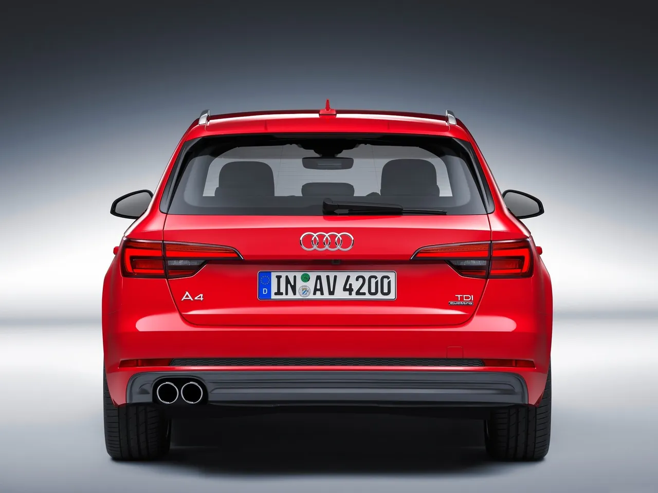 Audi A4 Avant (2016) – zezadu