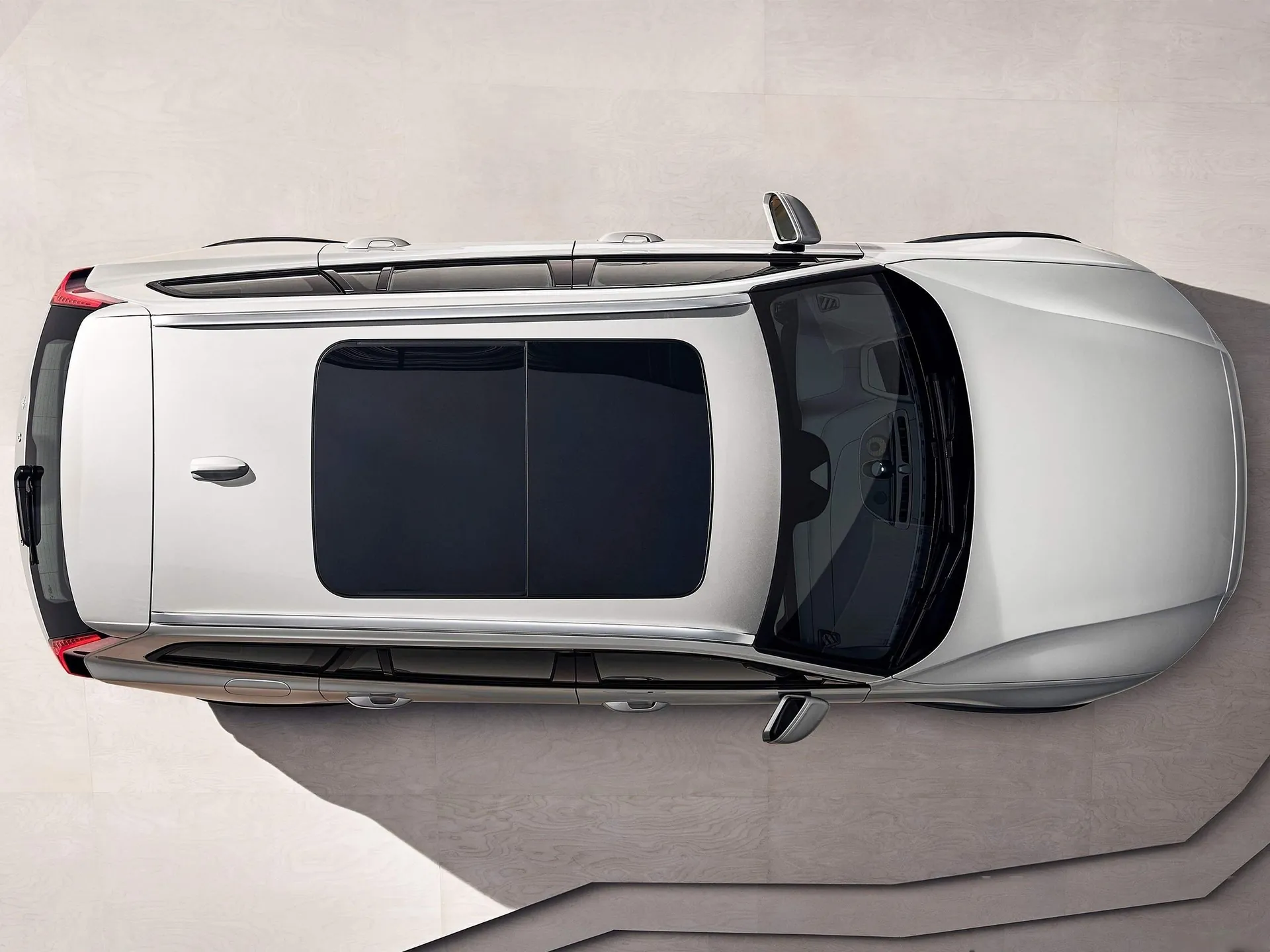 Volvo V60 Cross Country (2019) – pohled shora