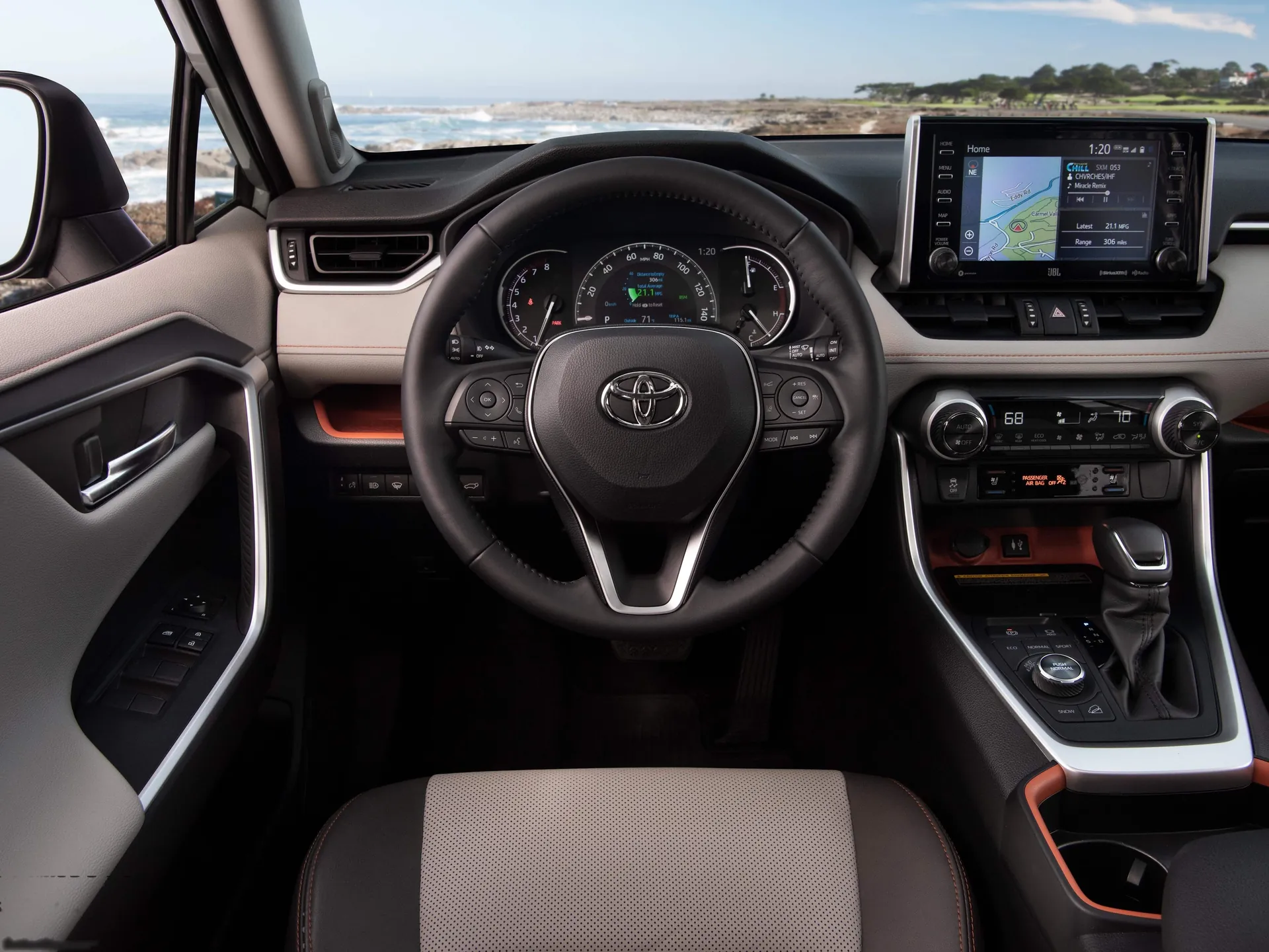 Toyota RAV4 Adventure (2019) - Interior