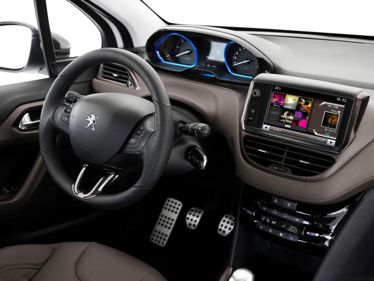 Peugeot 2008 (2014) – interiér