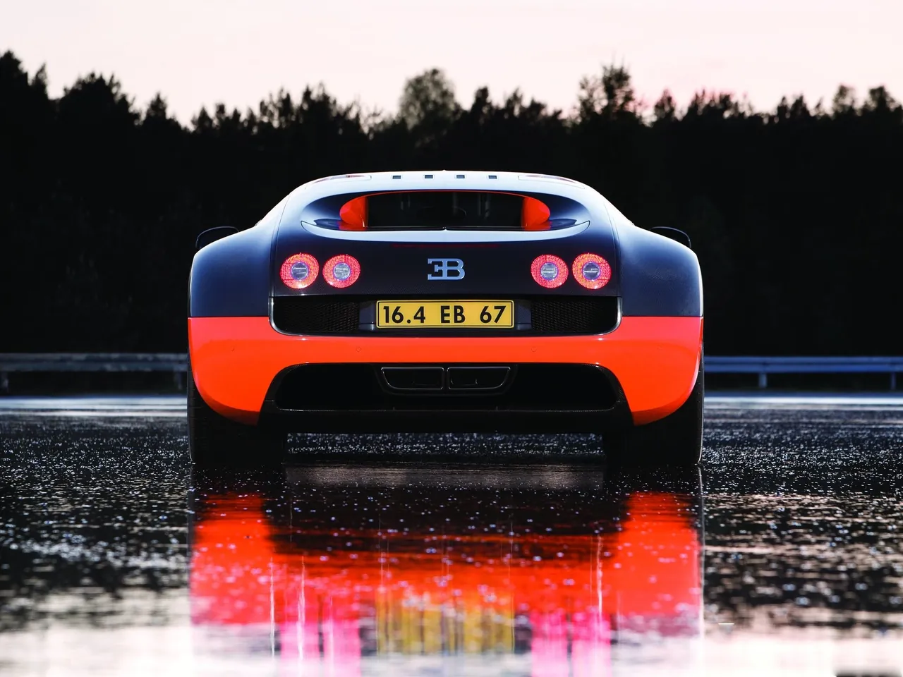Bugatti Veyron Super Sport (2011) – zezadu