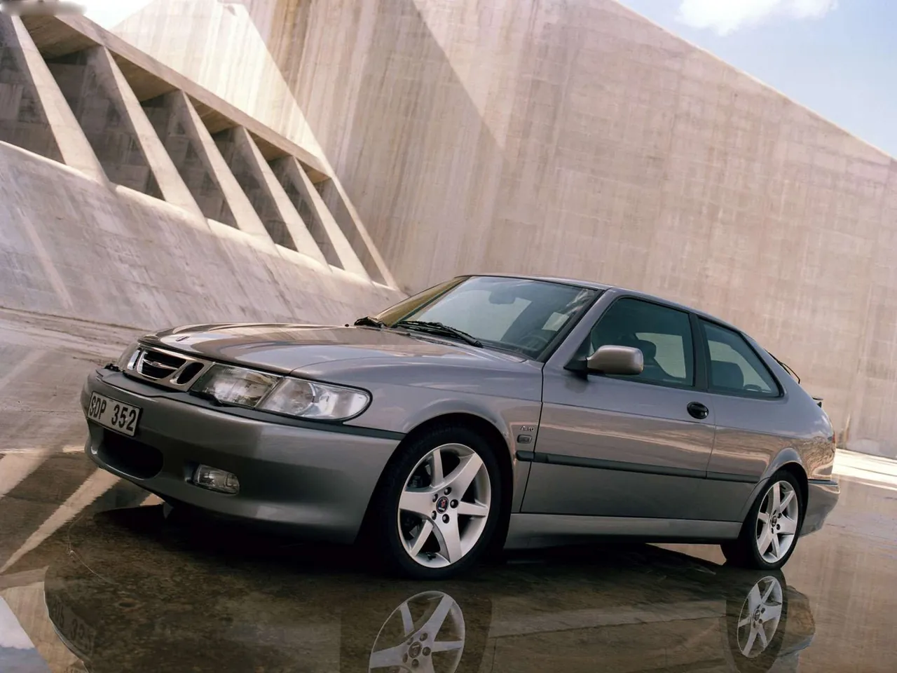 Saab 9-3 Aero Coupe (2002)