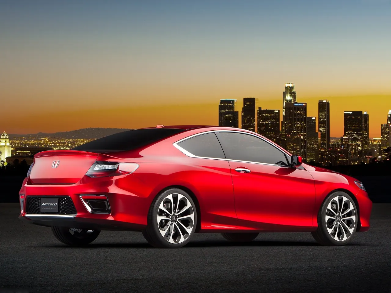 Honda Accord Coupe Concept (2012) – zadní tříčtvrteční pohled
