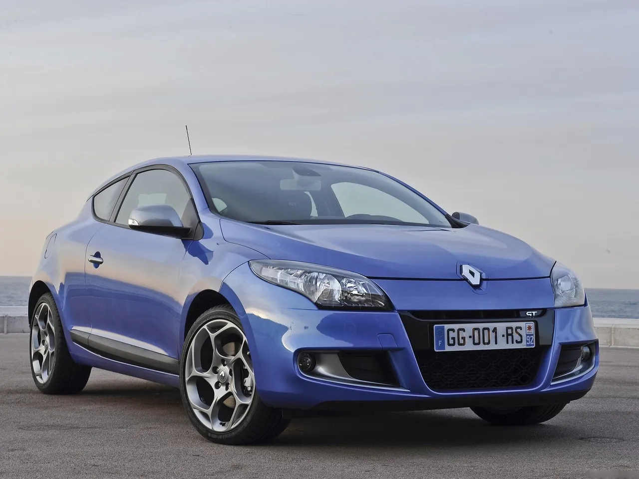 Renault Megane Coupe GT (2011)