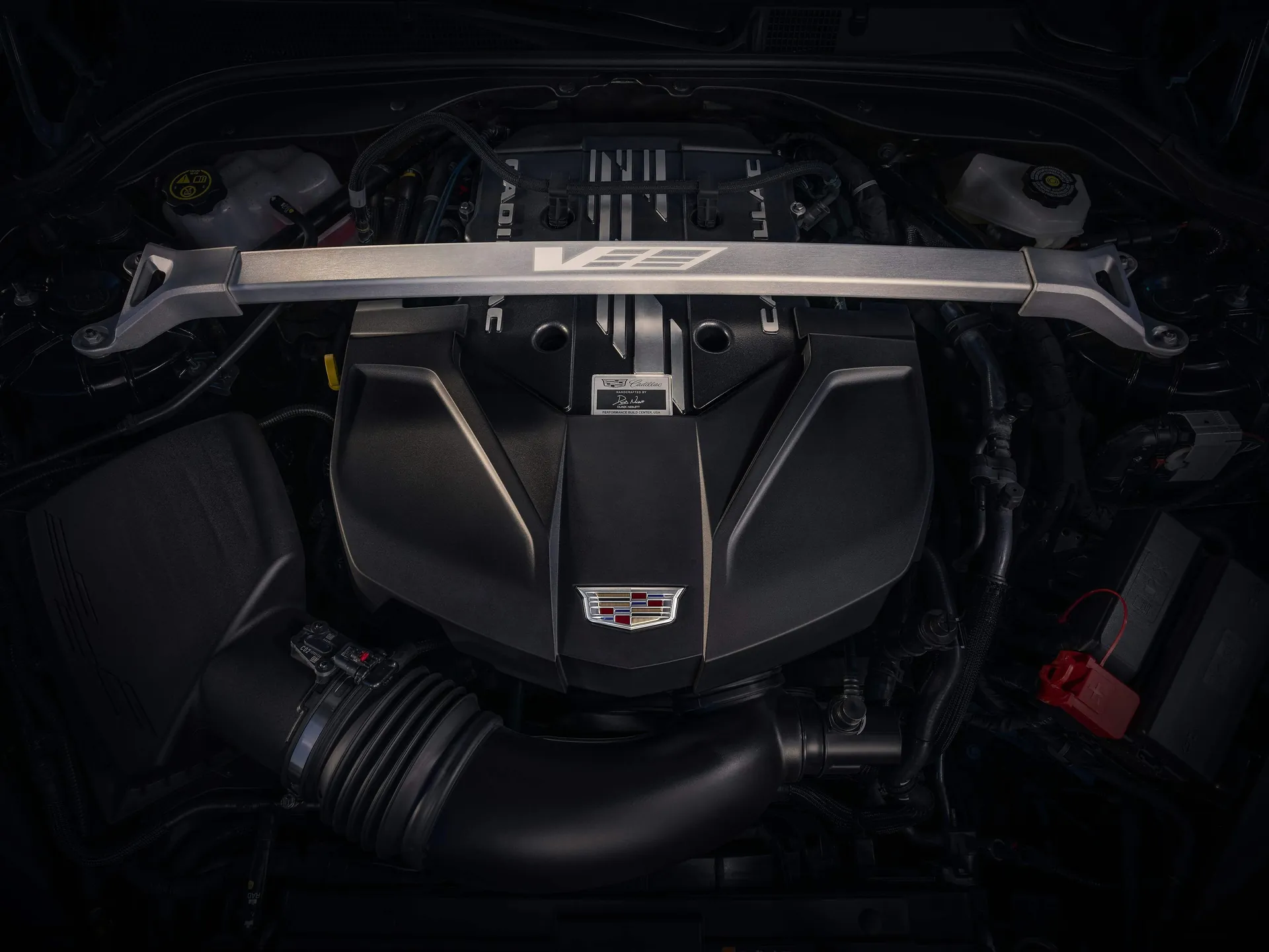 Cadillac CT5-V Blackwing (2025) – motorový prostor