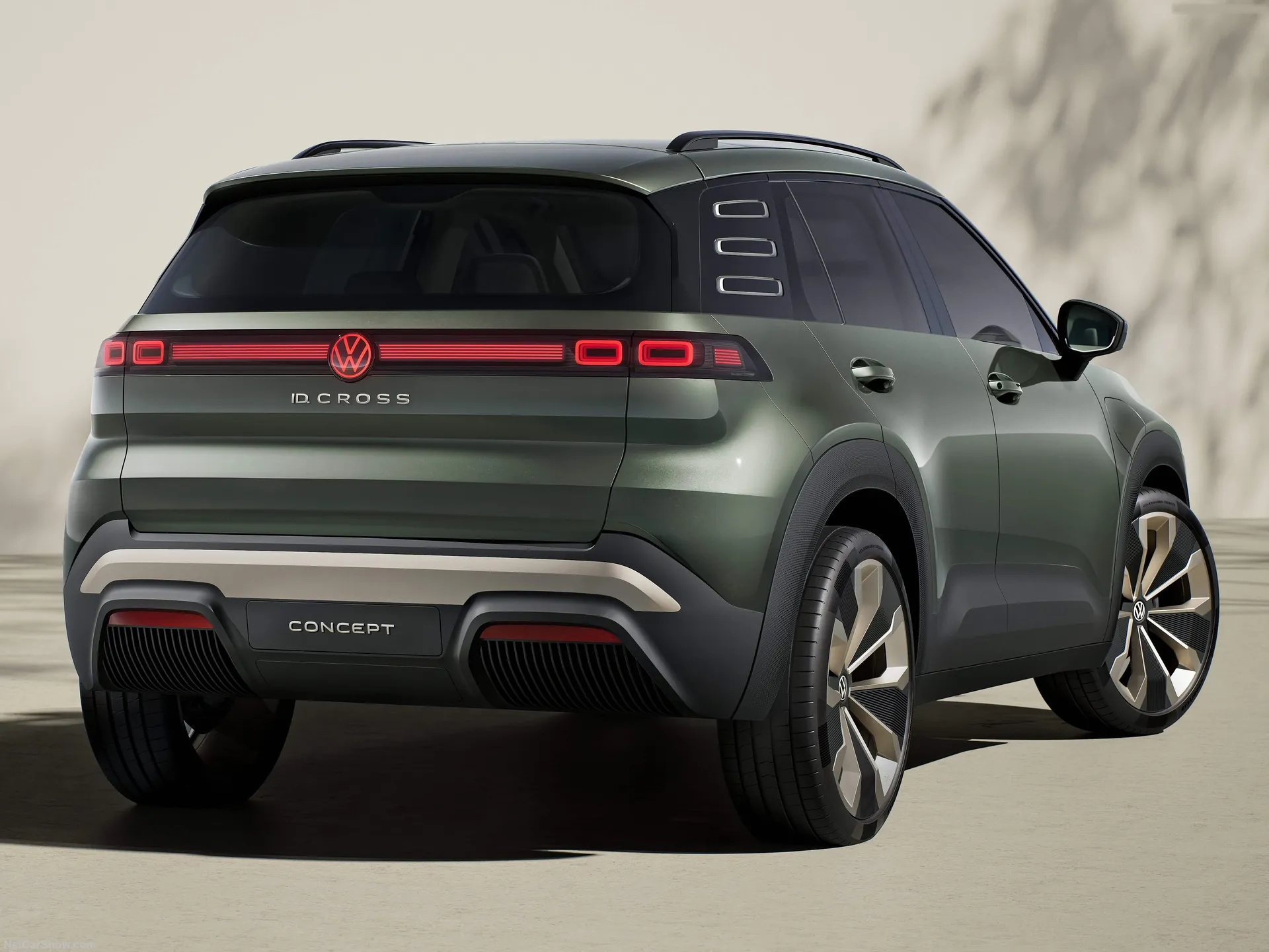 Volkswagen ID.Cross Concept (2025) – zadní tříčtvrteční pohled