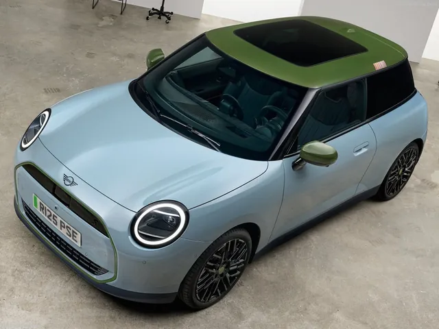 Mini Paul Smith Edition (2026)