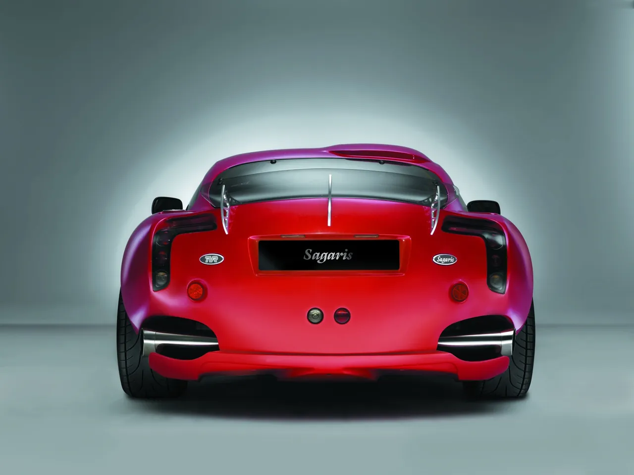 TVR Sagaris (2006) – zezadu